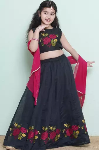 Girls embroidered thread work ready to wear lehenga & blouse with dupatta