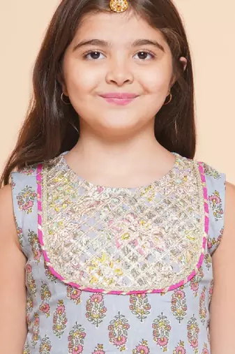 Girls ethnic motifs printed gotta patti pure cotton kurta with sharara