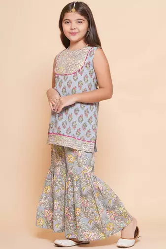 Girls ethnic motifs printed gotta patti pure cotton kurta with sharara