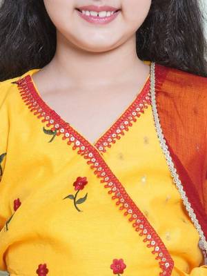 Girls embroidered gotta patti ready to wear lehenga & blouse with dupatta 3