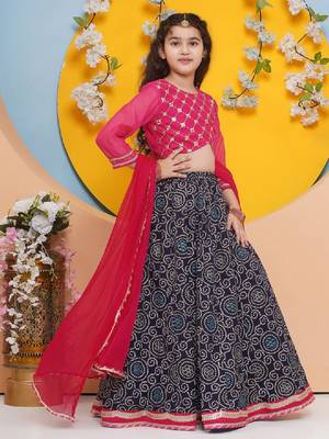 Girls embroidered mirror work ready to wear lehenga & blouse with dupatta 3