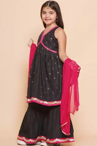 Girls ethnic motifs printed empire sequinned pure cotton kurta with sharara