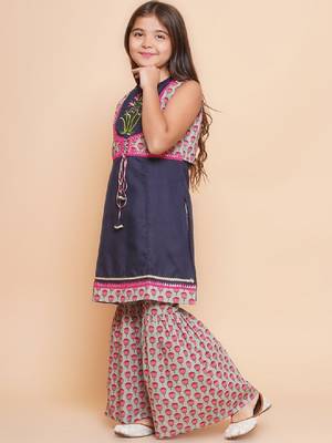 Girls floral printed regular sequinned pure cotton kurta with sharara 4