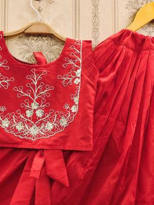 Tie and dye krishna dyed silk lehenga choli 3