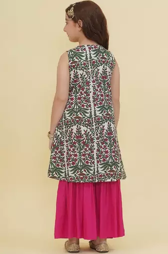 Girls ethnic motifs printed regular gotta patti pure cotton kurta with sharara
