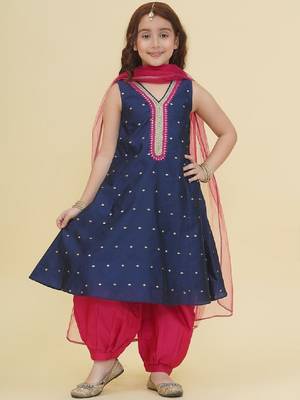 Girls ethnic motifs empire gotta patti kurta with salwar & with dupatta 1