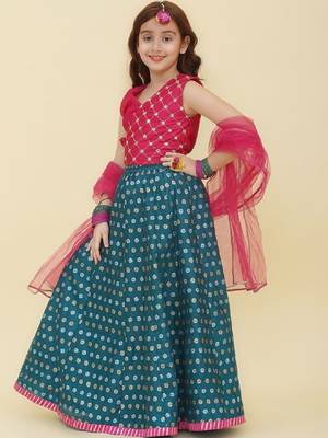 Girls embroidered mirror work ready to wear lehenga & blouse with dupatta 4