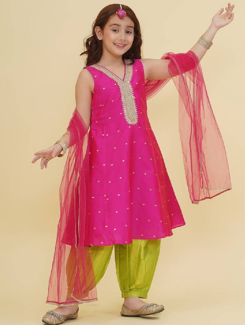 Girls ethnic motifs embroidered sequinned kurta with salwar & dupatta