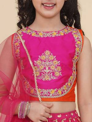 Girls embroidered foil print ready to wear lehenga & blouse with dupatta 2