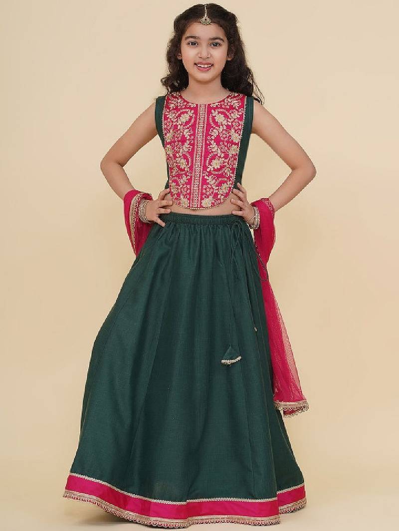 Girls embroidered thread work ready to wear lehenga & blouse with dupatta