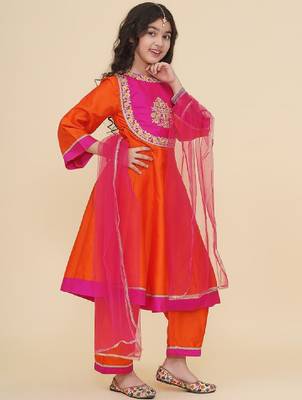 Girls floral yoke design panelled anarkali kurta with salwar & dupatta 3