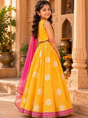 Girls floral woven design ready to wear lehenga & blouse with dupatta 2