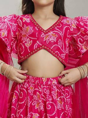 Girls printed thread work ready to wear lehenga & blouse with dupatta 2