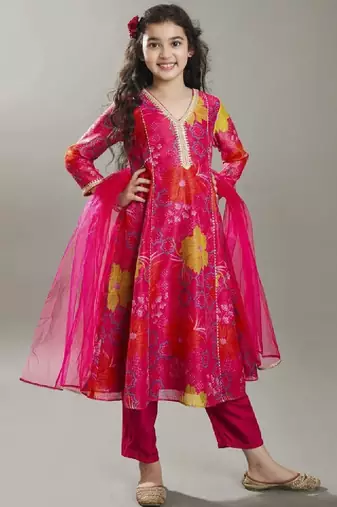 Girls floral printed kurta with trousers & dupatta