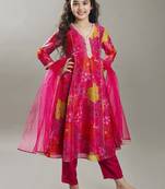 Girls floral printed kurta with trousers & dupatta