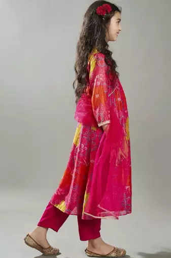 Girls floral printed kurta with trousers & dupatta