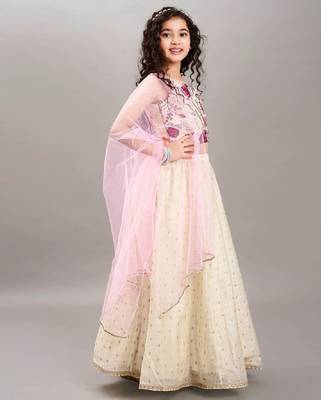 Girls embroidered thread work ready to wear lehenga & blouse with dupatta 3