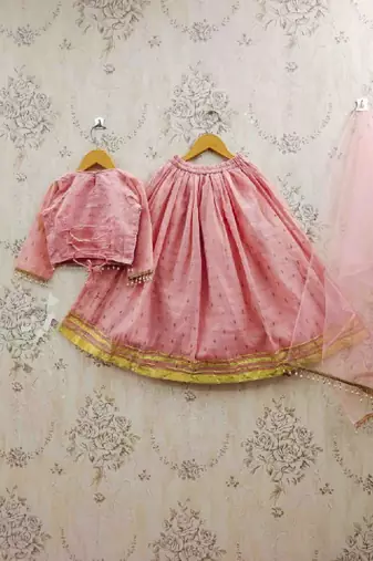 Girls peach sequinned tie and dye ready to wear lehenga & blouse with dupatta