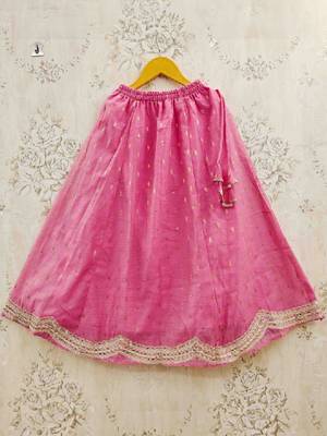 Girls embroidered tie and dye semi-stitched lehenga & blouse with dupatta 3