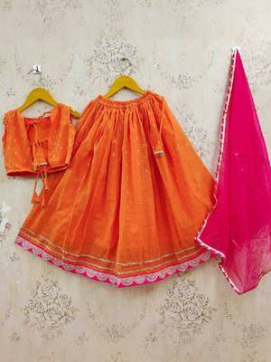 Girls embroidered tie and dye ready to wear lehenga & blouse with dupatta 2