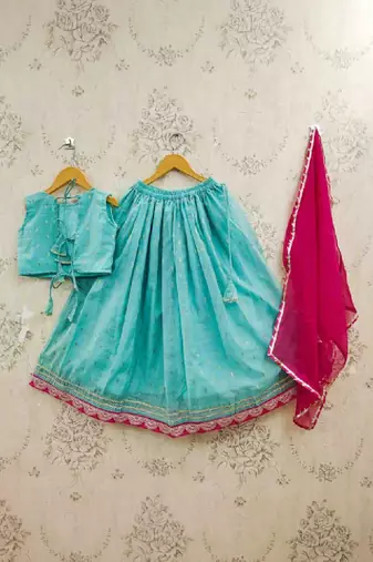 Girls tie and dye ready to wear lehenga & blouse with dupatta