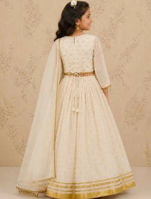 Girls embroidered thread work ready to wear lehenga & blouse with dupatta 2