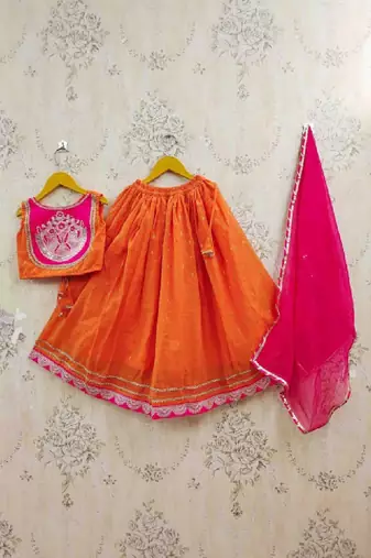 Girls embroidered thread work ready to wear lehenga & blouse with dupatta