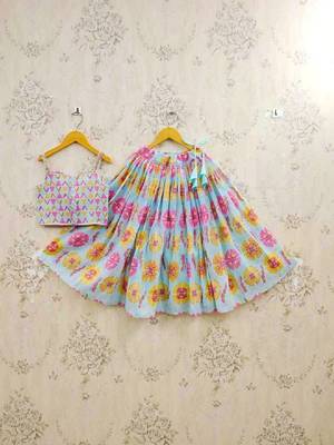 Girls printed ready to wear lehenga & 1