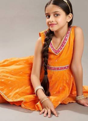 Girls ethnic motifs printed tiered gotta patti chanderi cotton kurta with sharara & with 4