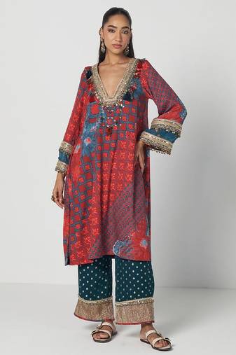 Tabasco red embroidered crepe organza and jacquard georgette kurta set