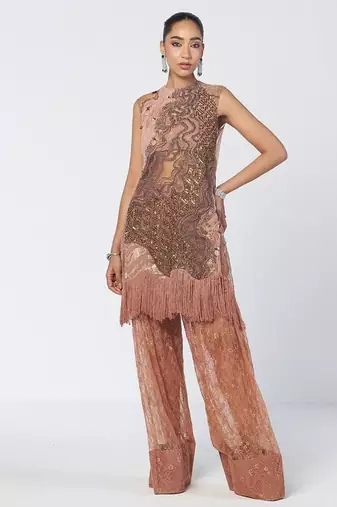 Biscoff peach embroidered organza and net kurta set