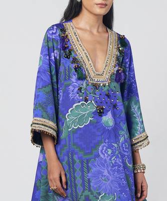 Blue embroidered crepe and georgette jacquard kurta and salwar set 2