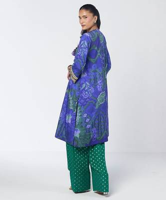 Blue embroidered crepe and georgette jacquard kurta and salwar set 5