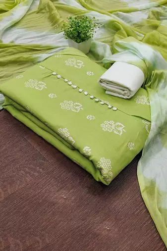 Floral Printed Unstitched Dress Material