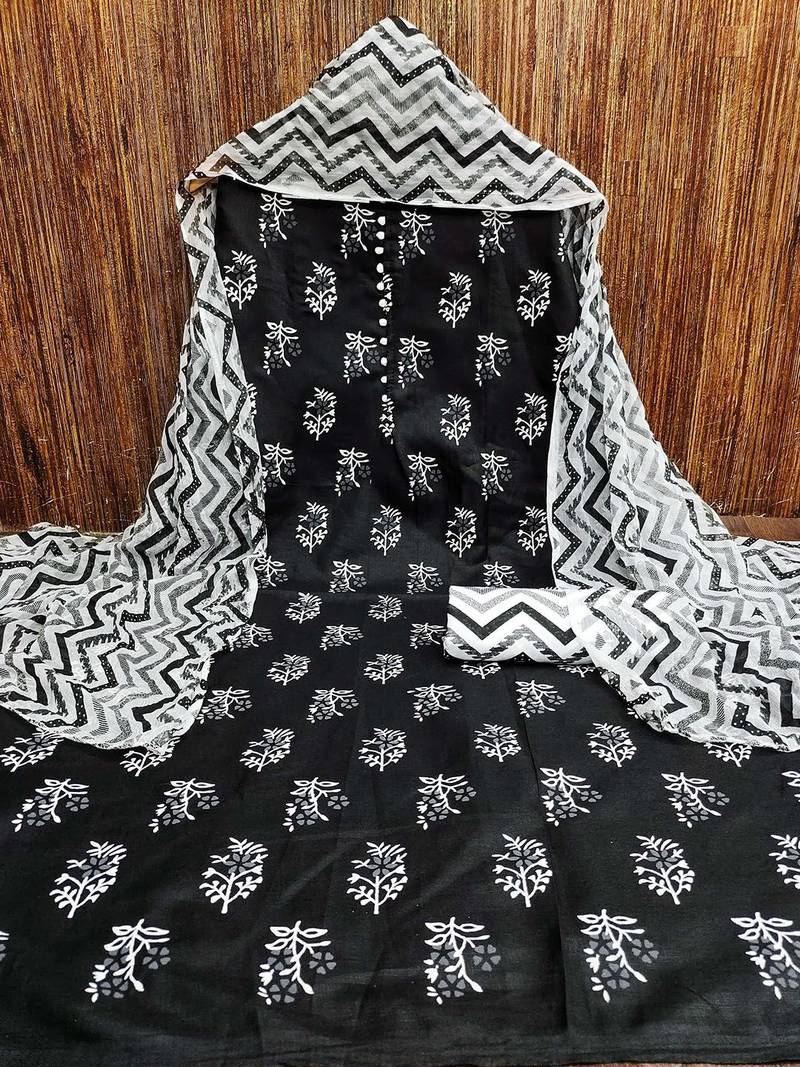 Floral Printed Unstitched Dress Material