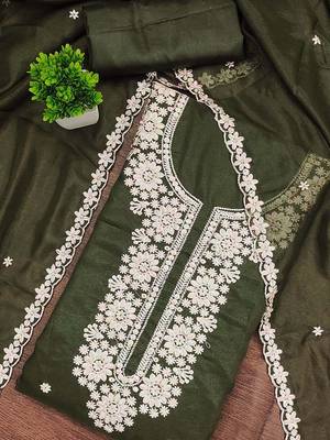 Floral Embroidered Thread Work Georgette Unstitched Dress Material 2