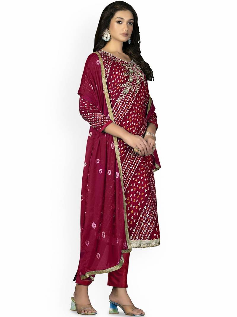 Floral Printed Zari Unstitched Dress Material
