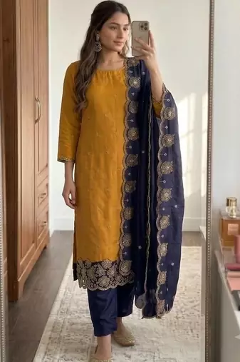 Women Embellished Unstitched pack of 1 Dress Material