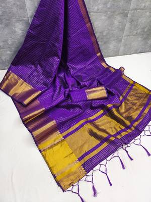 Women's violet & golden zari woven kanjivaram style silk blend saree with blouse piece 3