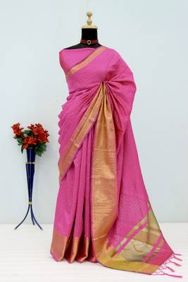 Women's pink & golden zari woven kanjivaram style silk blend saree with blouse piece 3