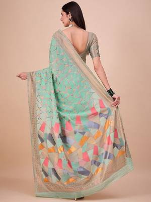 Green geometric woven design zari banarasi saree 3