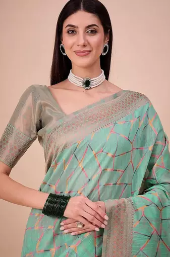 Green geometric woven design zari banarasi saree