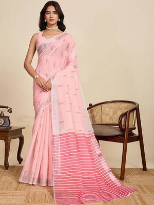 Pink printed saree with unstitched blouse 1