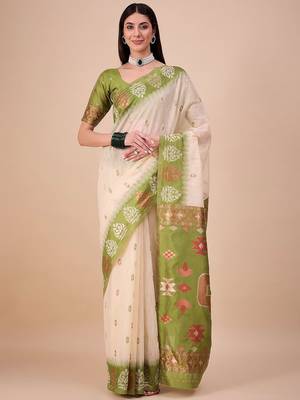 Off white woven design zari banarasi saree 1