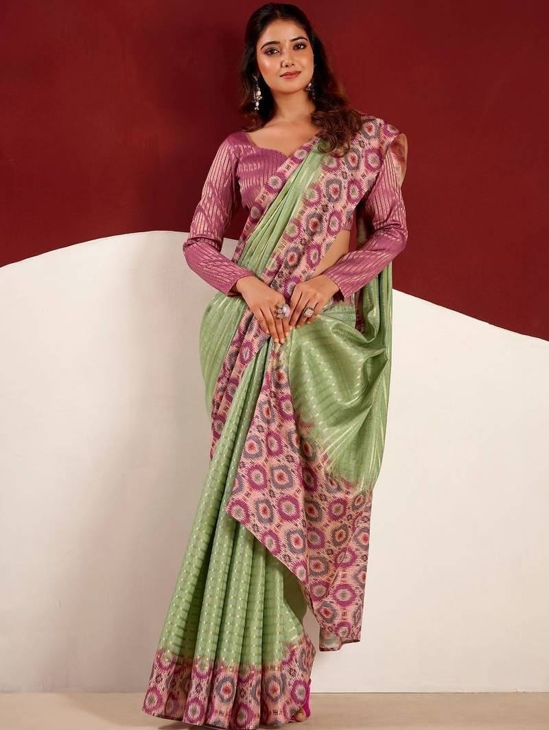 Green woven design tussar sarees blouse piece