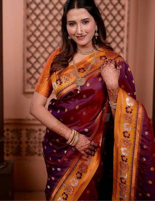 Maroon classic indian silk rich woven pallu design sarees 3