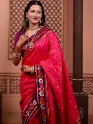 Pink luxurious silk rich woven pallu design sarees 3