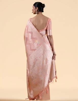 Pink women woven design saree with unstitched blouse 4