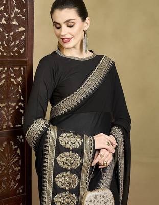 Black embellished sequinned saree 5