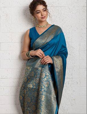 Turquoise rich zari border saree with blouse piece 3